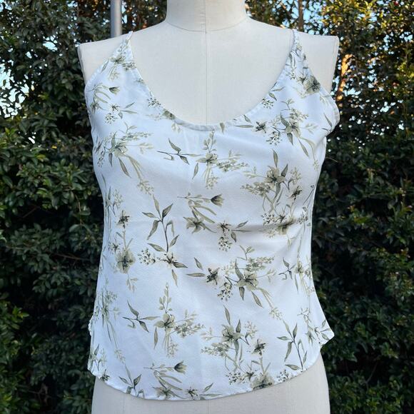 Abercrombie & Fitch Sage Floral Cream Crop Tank Top Green - Picture 2 of 7